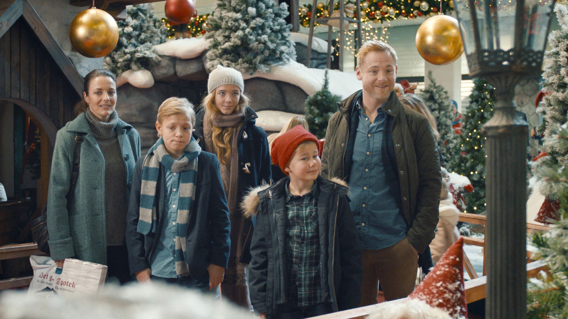 Familien Jul i nisseland